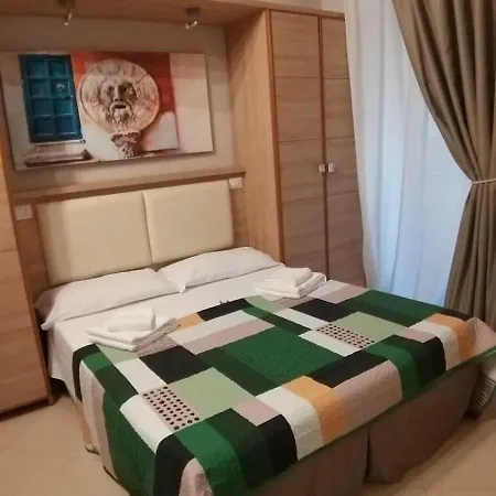 ベッド・アンド・ブレックファスト Spqr House ローマ