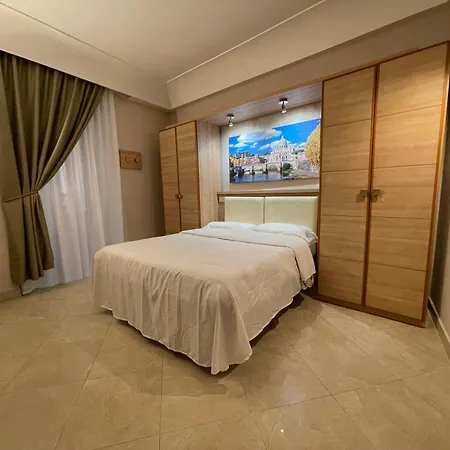 Spqr House 3*